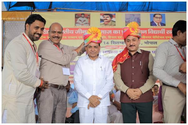 शिक्षा किसी भी समाज की प्रगति और विकास के लिए सबसे महत्वपूर्ण : उप मुख्यमंत्री देवड़ा