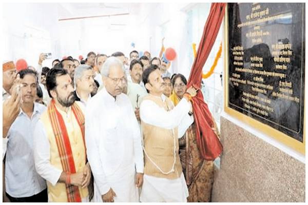 रीवा स्वास्थ्य क्षेत्र में अग्रणी बनेगा : शुक्ल