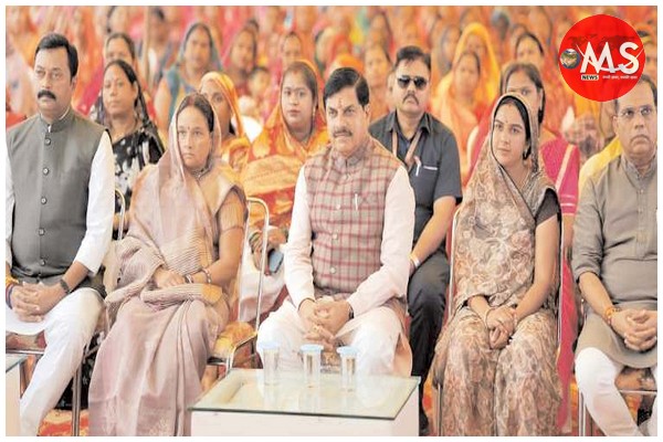 पूर्वांचल के प्रसिद्ध छठ पूजा को यूनेस्को की धरोहर में शामिल कराने का प्रयास सराहनीय: डॉ. मोहन यादव