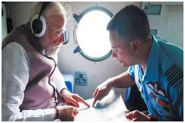 पीएम ने बाढ़ प्रभावित क्षेत्रों का किया हवाई सर्वेक्षण