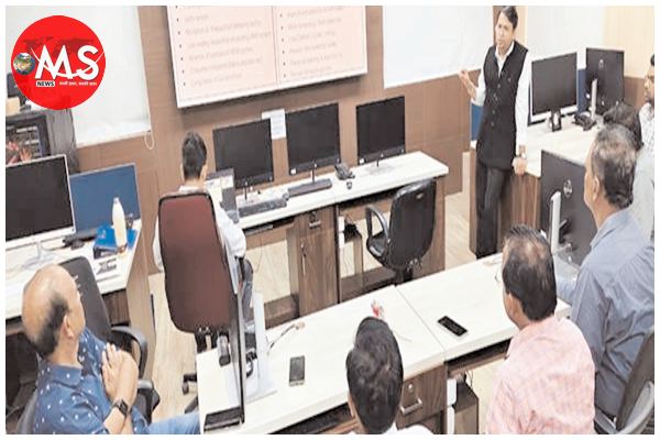 विभिन्न राज्यों के अफसरों ने देखा इंदौर का स्मार्ट मीटरीकरण