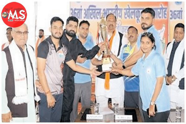 players should promote indian sports- minister kashyap