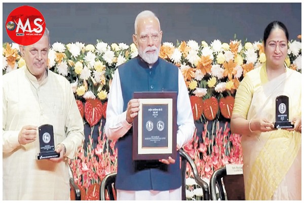 राष्ट्र निर्माण का विराट उद्देश्य है संघ का लक्ष्य : नरेंद्र मोदी