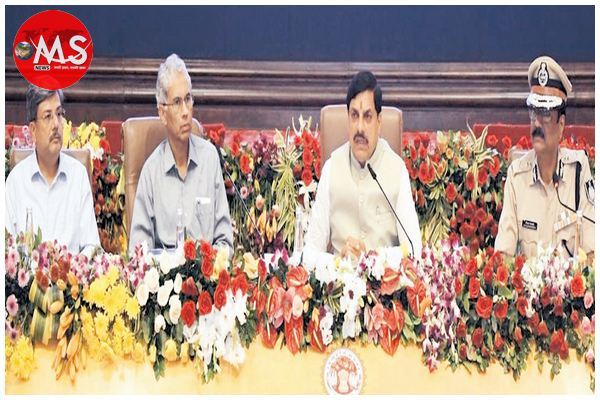 कानून-व्यवस्था बनाए रखने की पहली जिम्मेदारी कलेक्टर्स की: डॉ. यादव