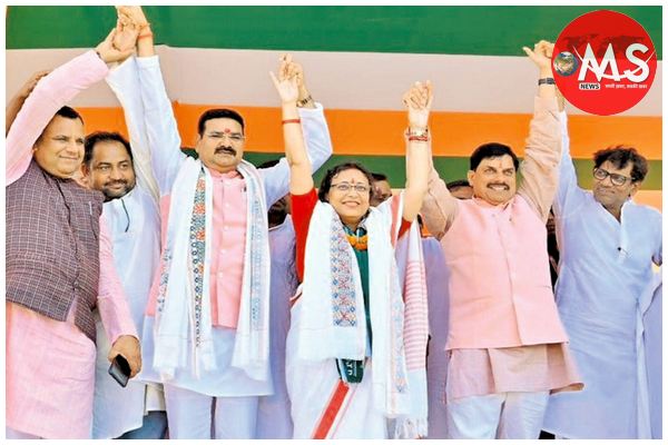 congress asks for votes but gives the bharat ratna to its own family