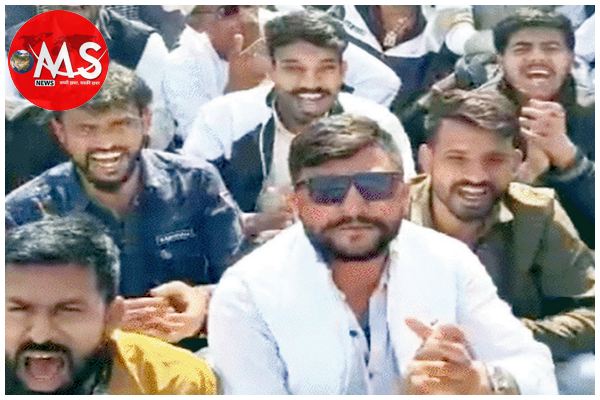 करणी सेना लड़ेगी चुनाव, राजनीतिक दल बनाने का ऐलान
