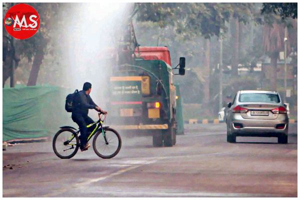 दिल्ली-एनसीआर की हवा बेहद खराब, राजधानी में एक्यूआई 461