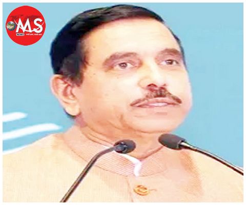 प्रह्लाद जोशी ने संभाला शिक्षा मंत्रालय का कार्यभार