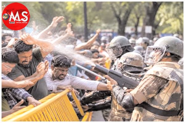 पैलेट गन दागने वाले जवान की हुई पहचान, कनॉट प्लेस में आरएएफ के जवान ने सात राउंड पैलेट गन दागे